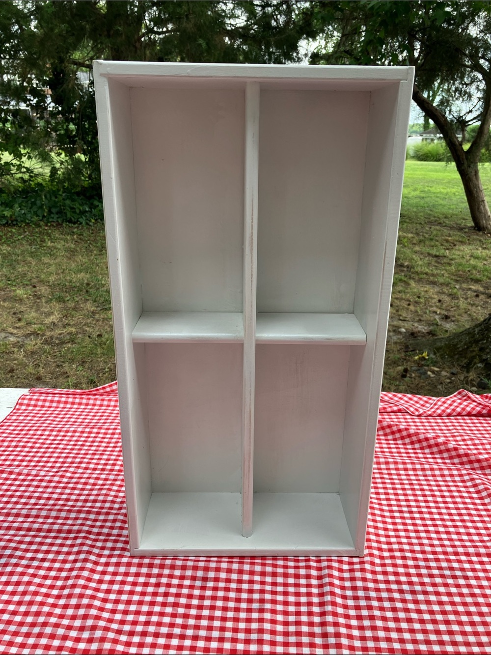 White Wood Wall /Tabletop Display Shelf. Has 4 Compartments